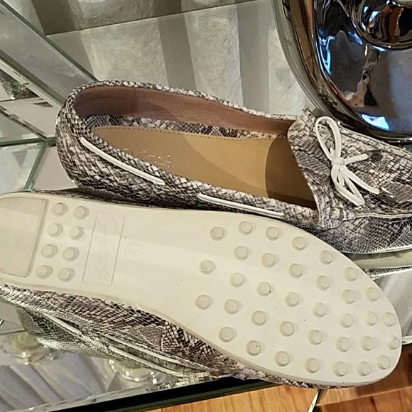 Jaclyn Smith shoes - Picture 2 of 4